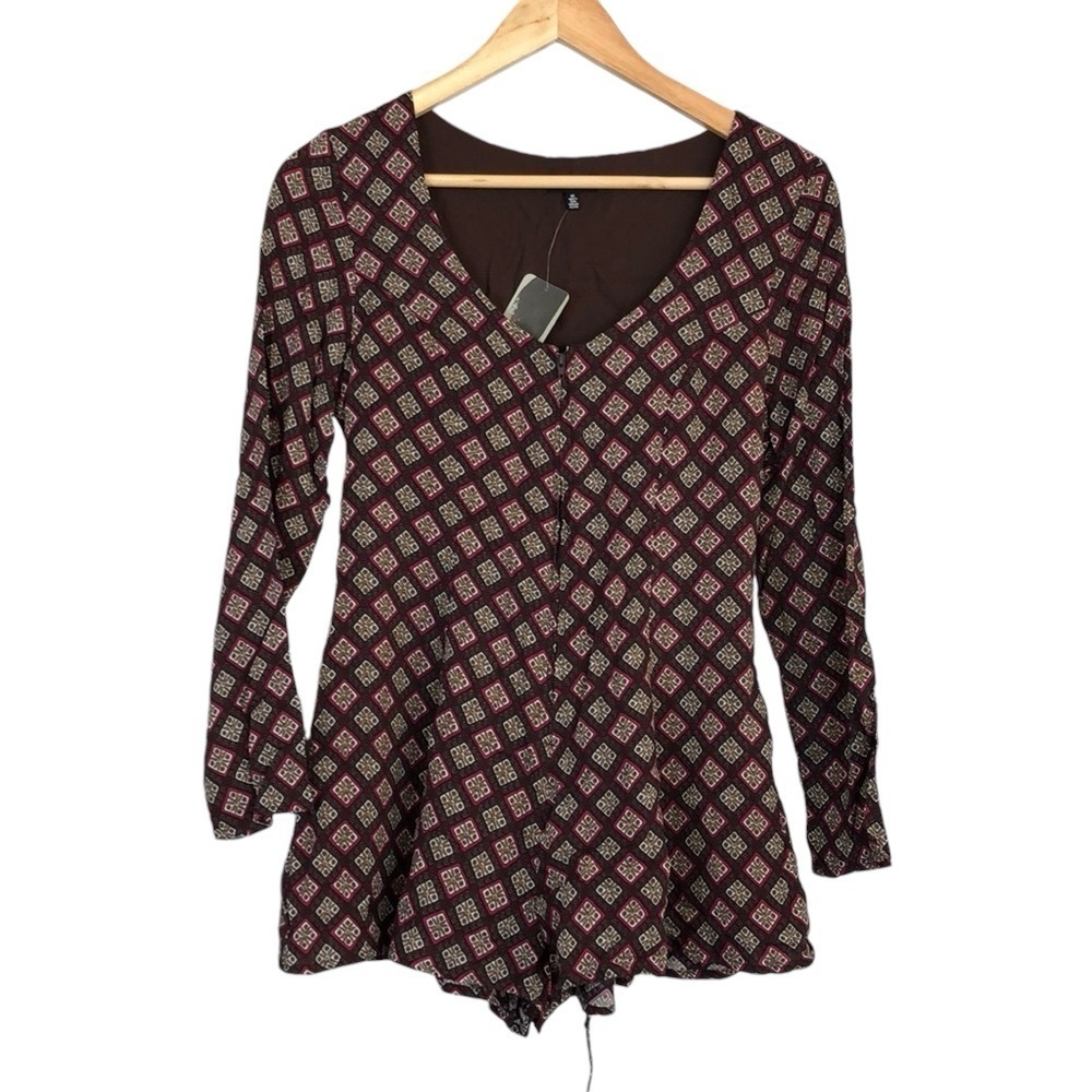 Lucca New Women’s XS Long Sleeve Boho Print Romper Lined Geometric‎ Tie Waist